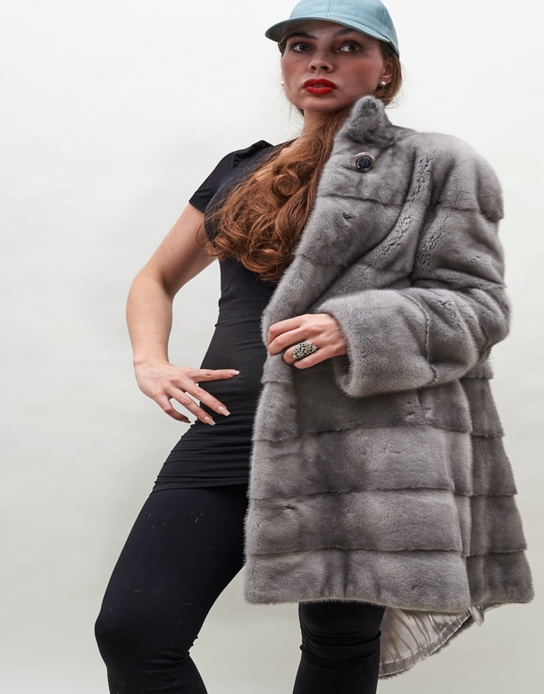 Light Grey Sapphire Full Skin Mink Fur Coat With Hood Real -  Sweden